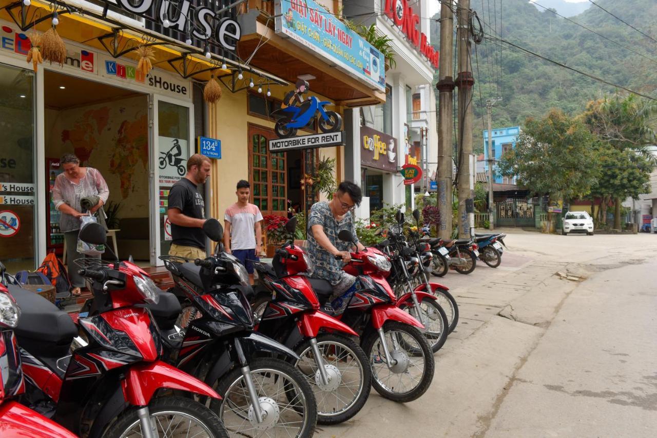 Kiki'S House And Motorbike For Rent Vandrarhem Ha Giang Exteriör bild